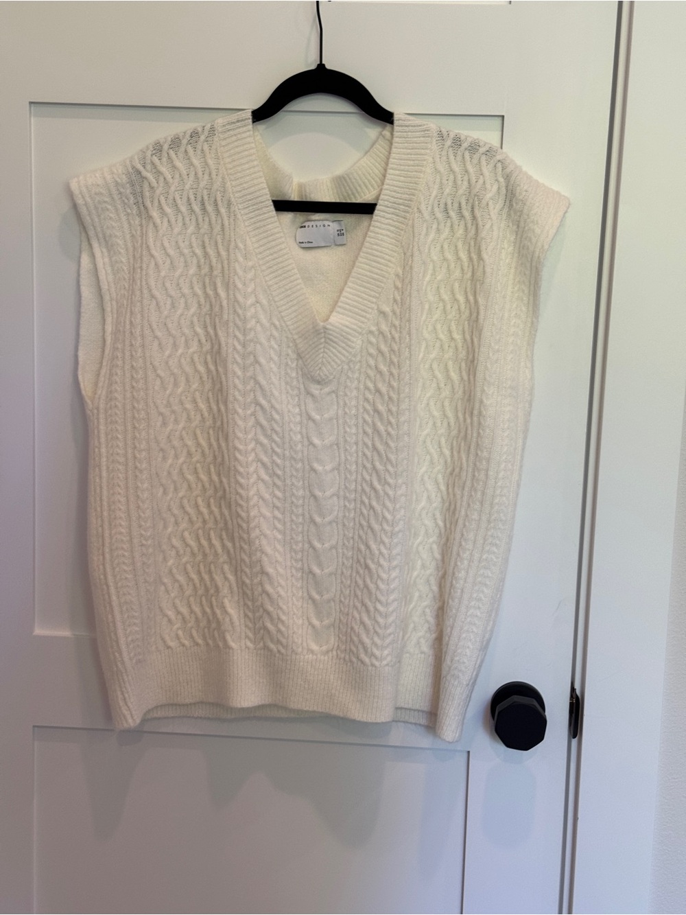 ASOS Cream Cable-Knit V-Neck Sweater Vest